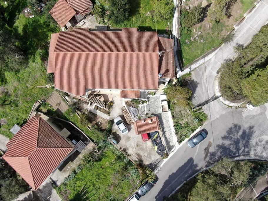 “Katerina'S Guest House” Kato Garouna Bagian luar foto